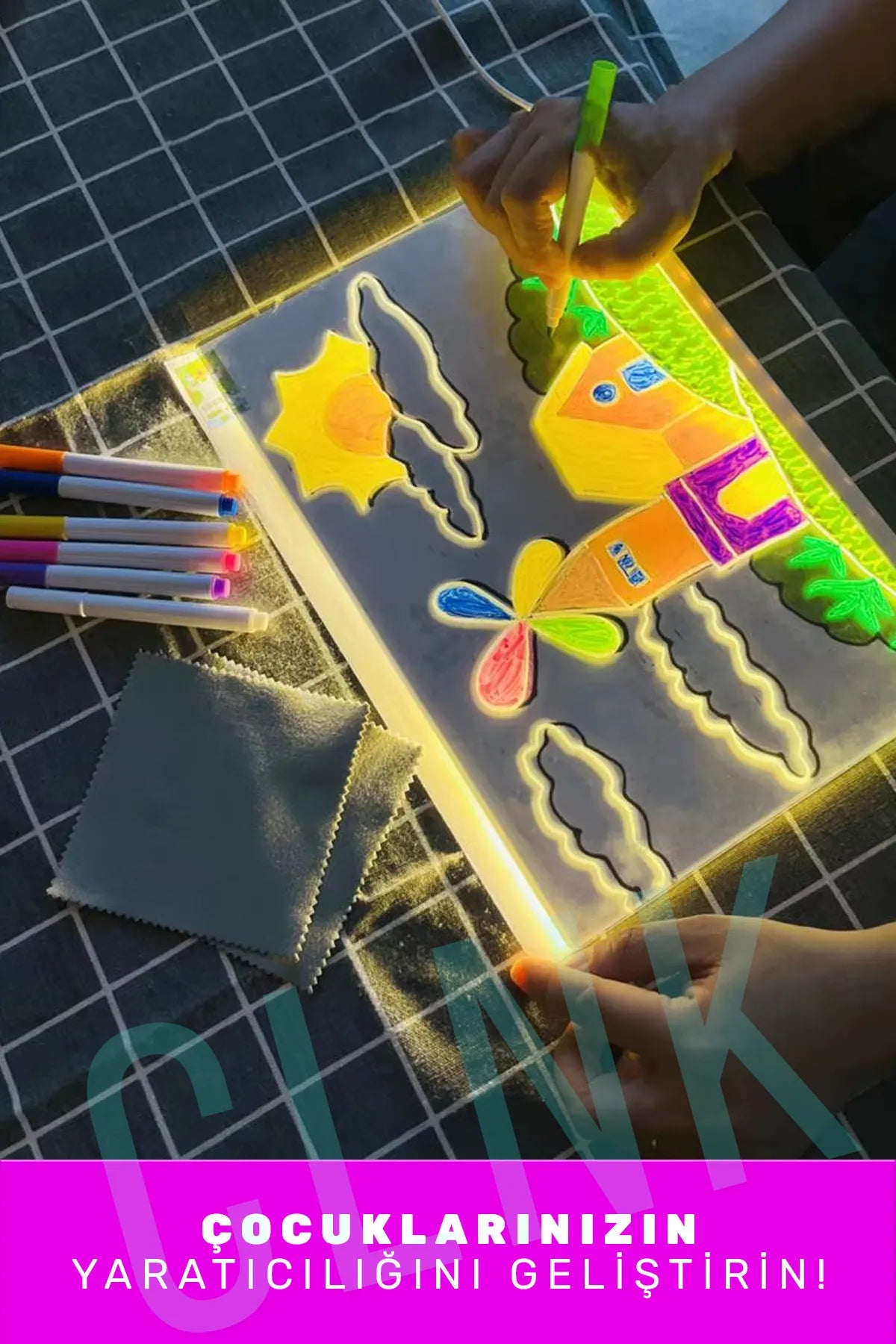 Perla Viva® 7 Renk Işık Boyama Kalemli Led Resim Panosu